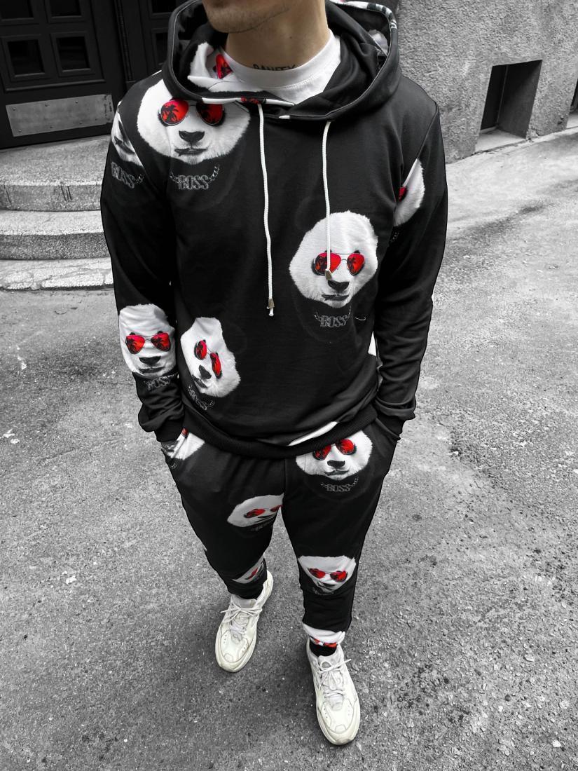 Принтований спортивний костюм чорного кольору з пандами