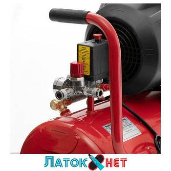 Компресор 50 л 8атм 420 л/хв 220 В PT-0007 Intertool 3 кВт 4HP 2 циліндри