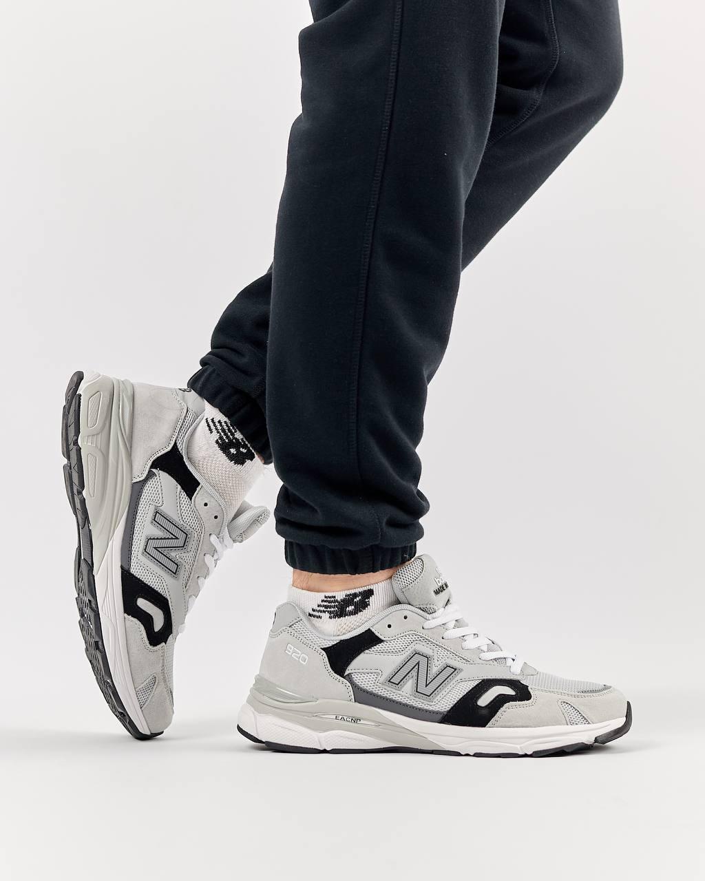 Чоловічі кросівки замша сітка New Balance 920 Light Gray Black, кеди чоловічі Нью Беленс сірі. Чоловіче взуття