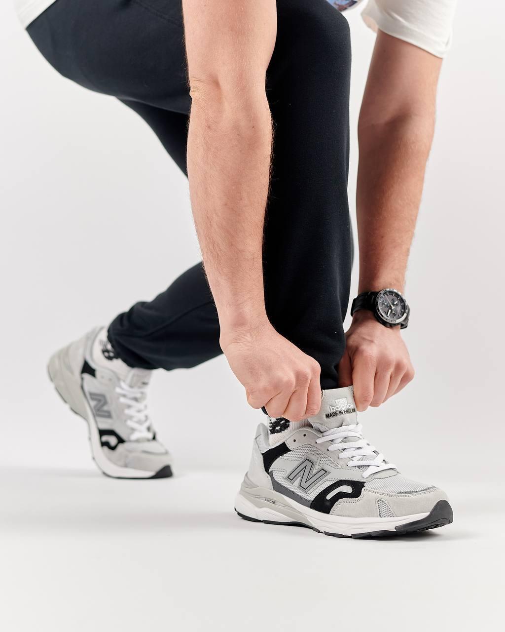 Чоловічі кросівки замша сітка New Balance 920 Light Gray Black, кеди чоловічі Нью Беленс сірі. Чоловіче взуття