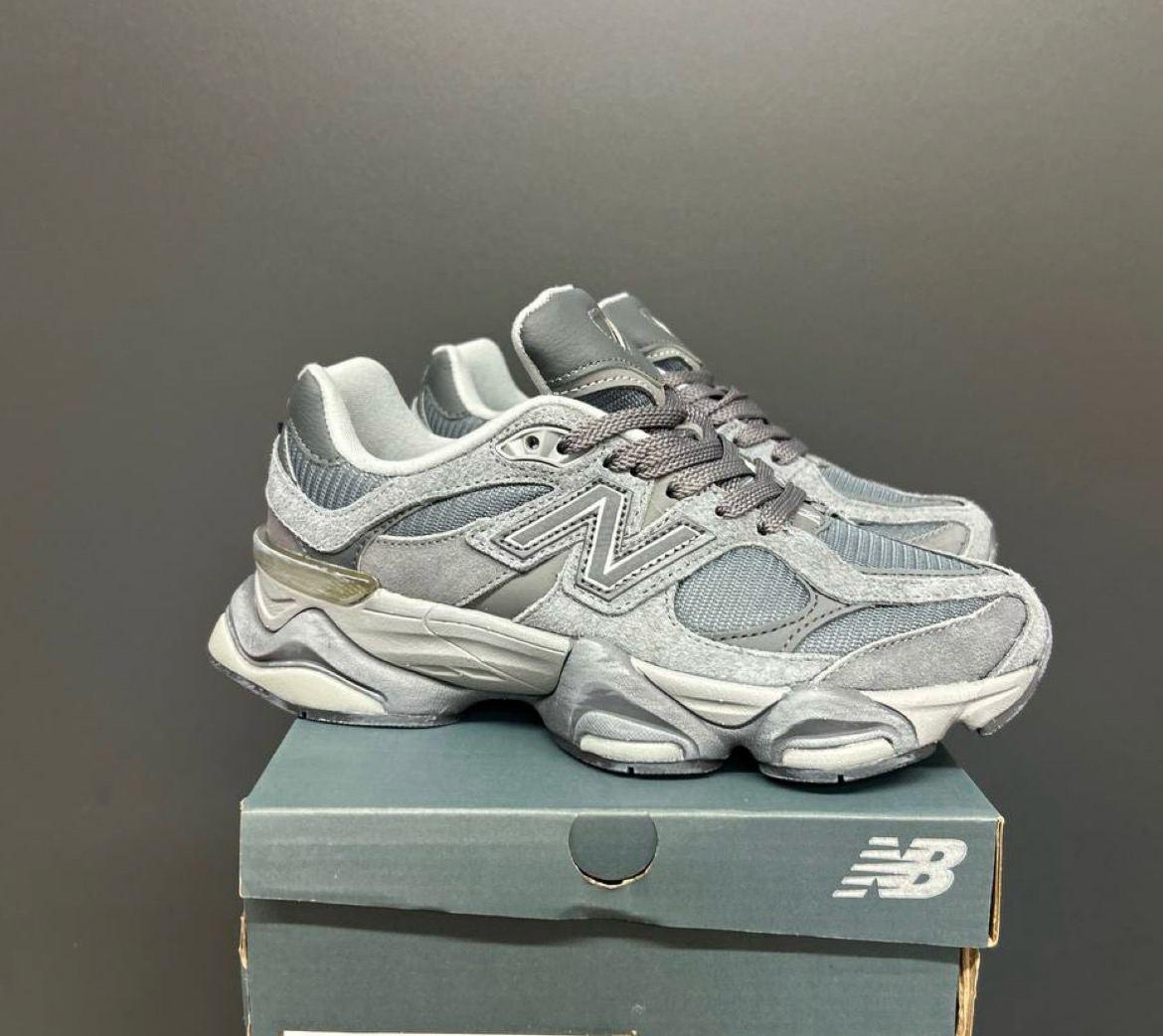 Жіночі кросівки New Balance 9060 Grey Взуття Нью Беланс 9060 сірі замша текстиль демісезон