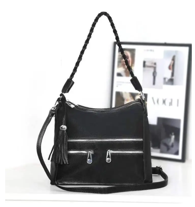 Сумочка жіноча чорна 29*26 см на блискавці з кишенею та пензликом зі штучної шкіри Liza, фото 1