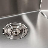 Кухонна мийка Platinum Handmade 500x500x220 (товщина 3,0/1,5 мм корзина та дозатор в комплекті), фото 9