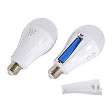 Світлодіодна автономна аварійна лампа з акумуляторами 18650 Led bulb