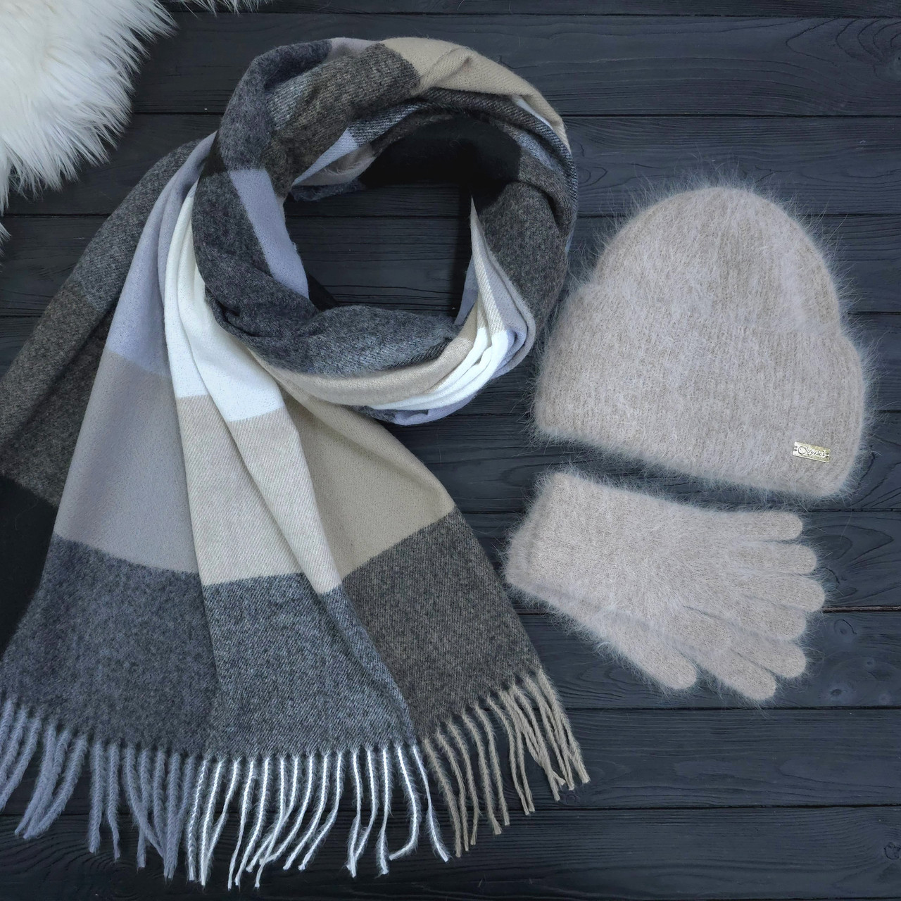 Комплект жіночий зимовий ангоровий на флісі (шапка+шарф+рукавички) ODYSSEY 57-59 см Бежевий  13819 - 1080 - 4193, фото 1