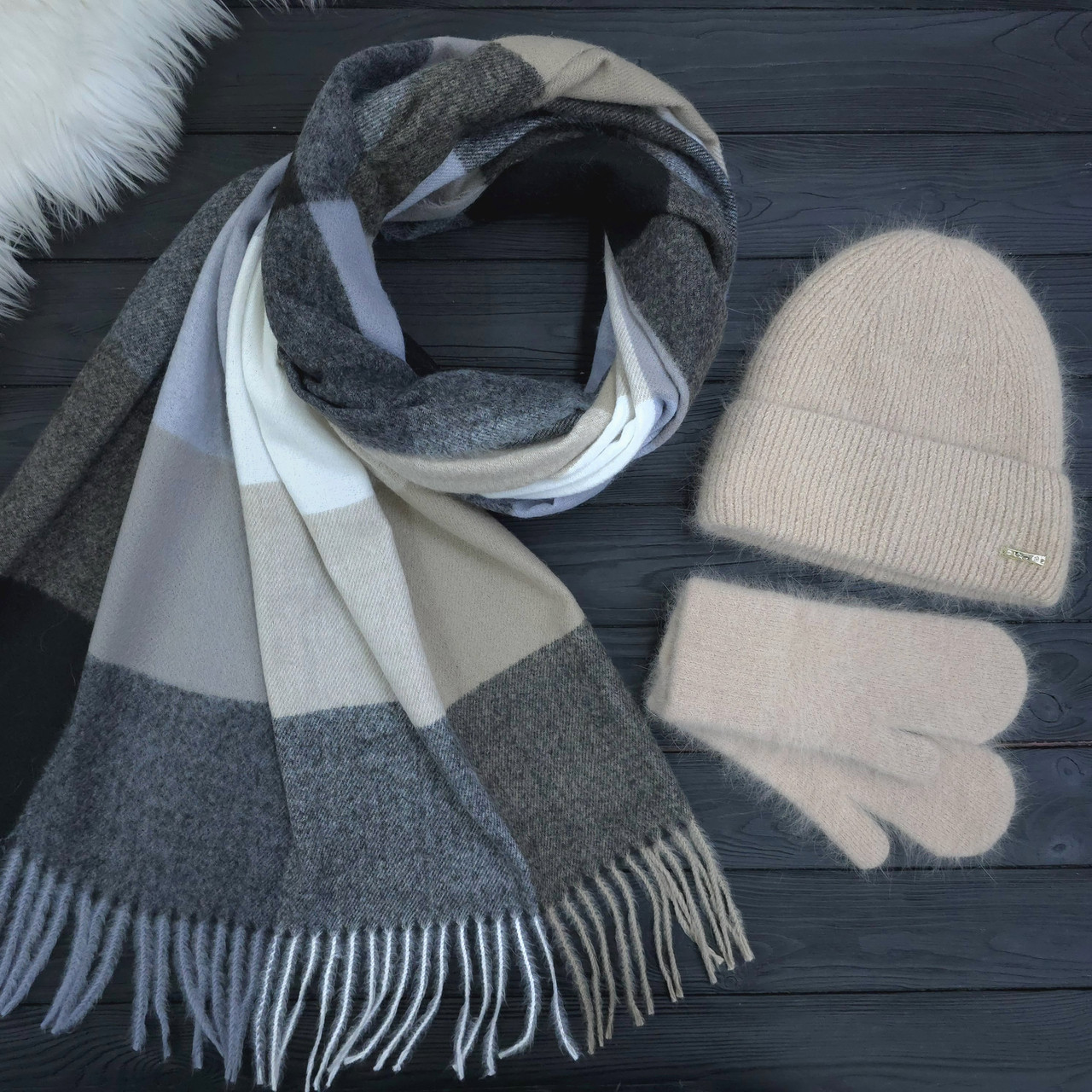 Комплект жіночий зимовий ангоровий на флісі (шапка+шарф+рукавиці) ODYSSEY 55-58 см бежевий 13936 - 1080 - 4225, фото 1