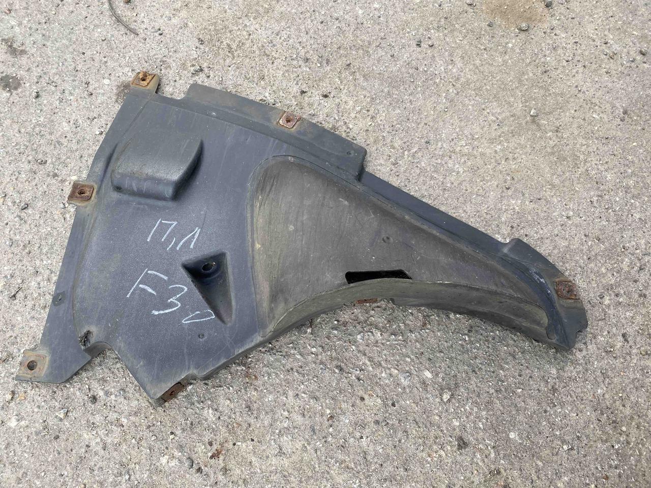 Б/В щиток клик підкрилка передній лівий BMW 3 F30 F31 51717260739, фото 1