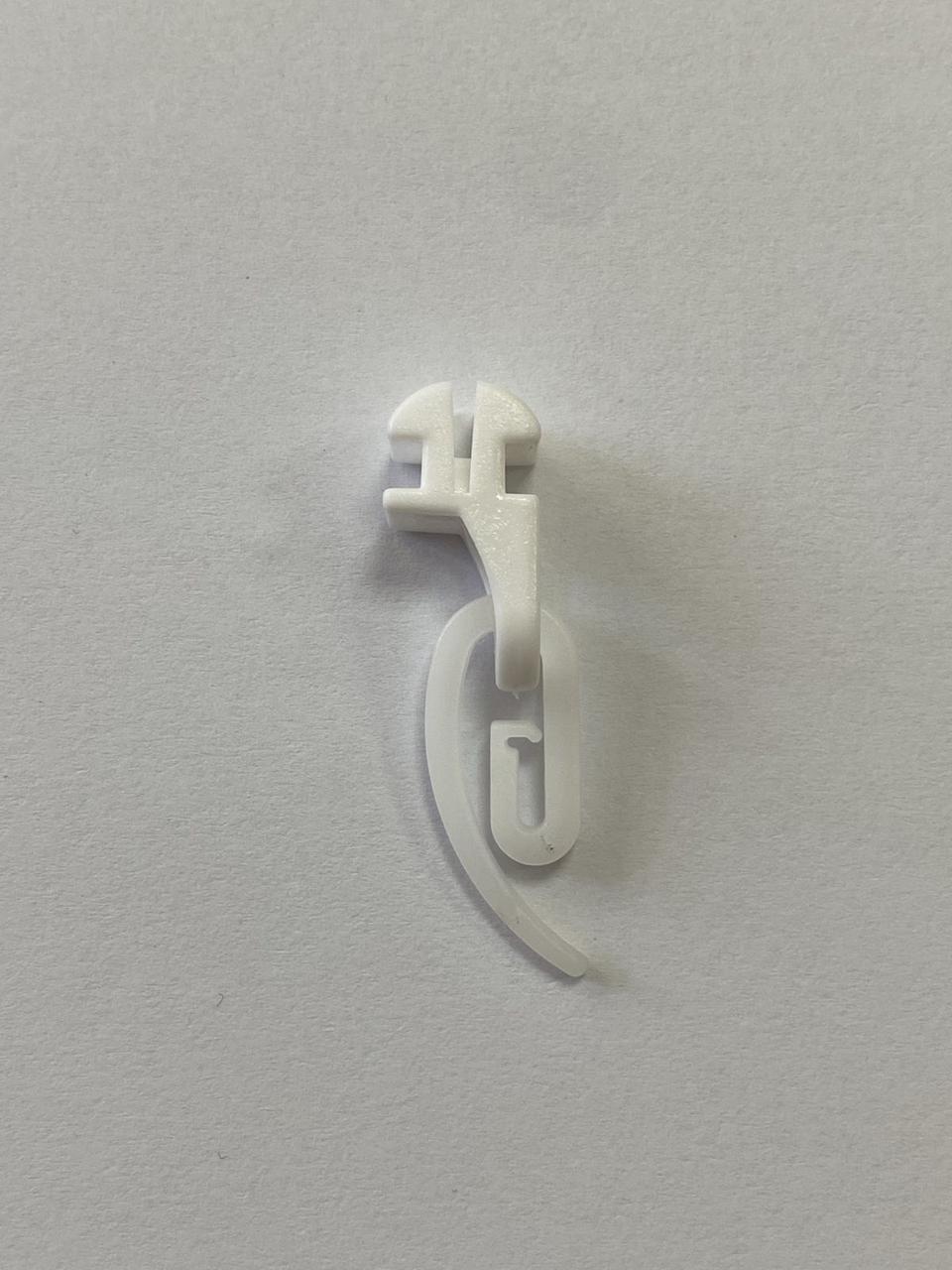 Бігунок класичний посилений до однорядного карнизу прихованого монтажу 68х15х15 Білий