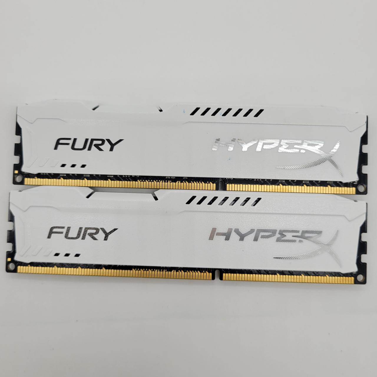 Комплект оперативної пам'яті Kingston HyperX Fury DDR3 16Gb (2x8Gb) 1333MHz 10600U 2R8 CL9 (HX313C9FWK2/16) БВ