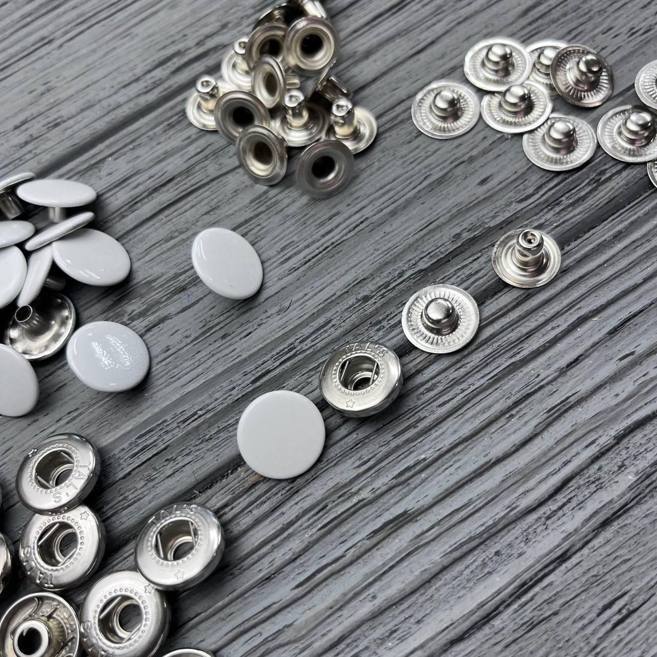 Кнопка 15 мм альфа Білий Лак (в пакованні 720 штук)