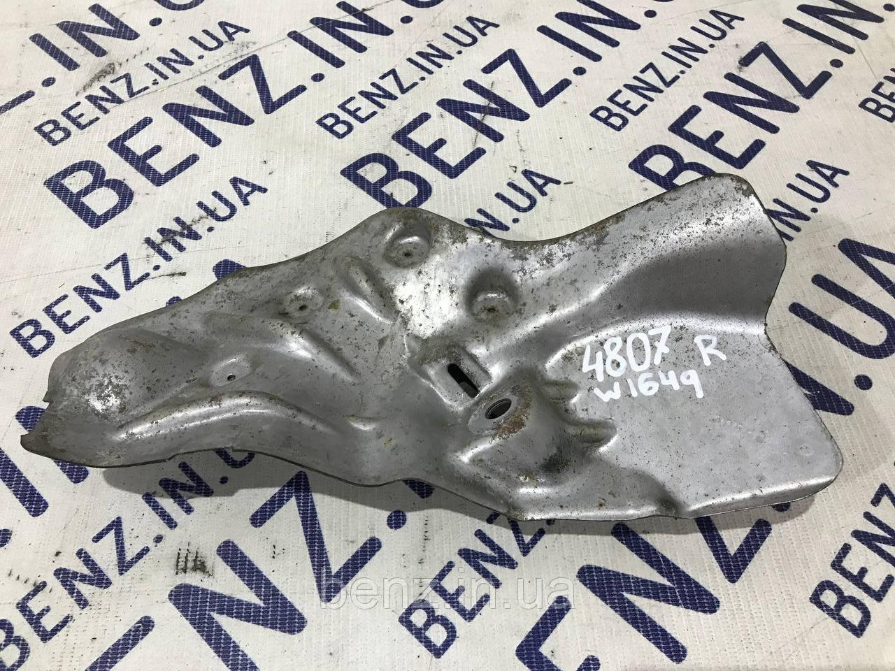 Захист опори двигуна праворуч Mercedes W164, W251 A2512400845, фото 1