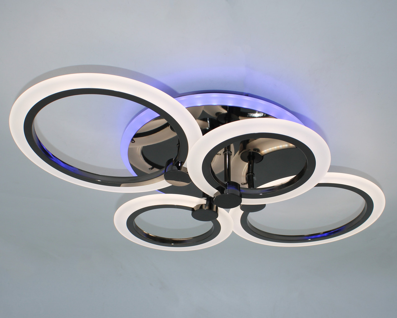 Стильна люстра кільця в чорному хромі F+Light 120W до 20 м² колір Чорний хром LD3584-4-BK-CR-RGB, фото 1