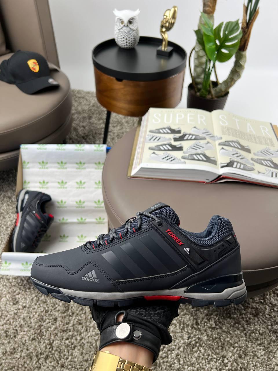 Чоловічі нубукові кросівки Adidas Terrex Nubuk Navy, чоловічі кеди Адідас сині нубук. Чоловіче взуття