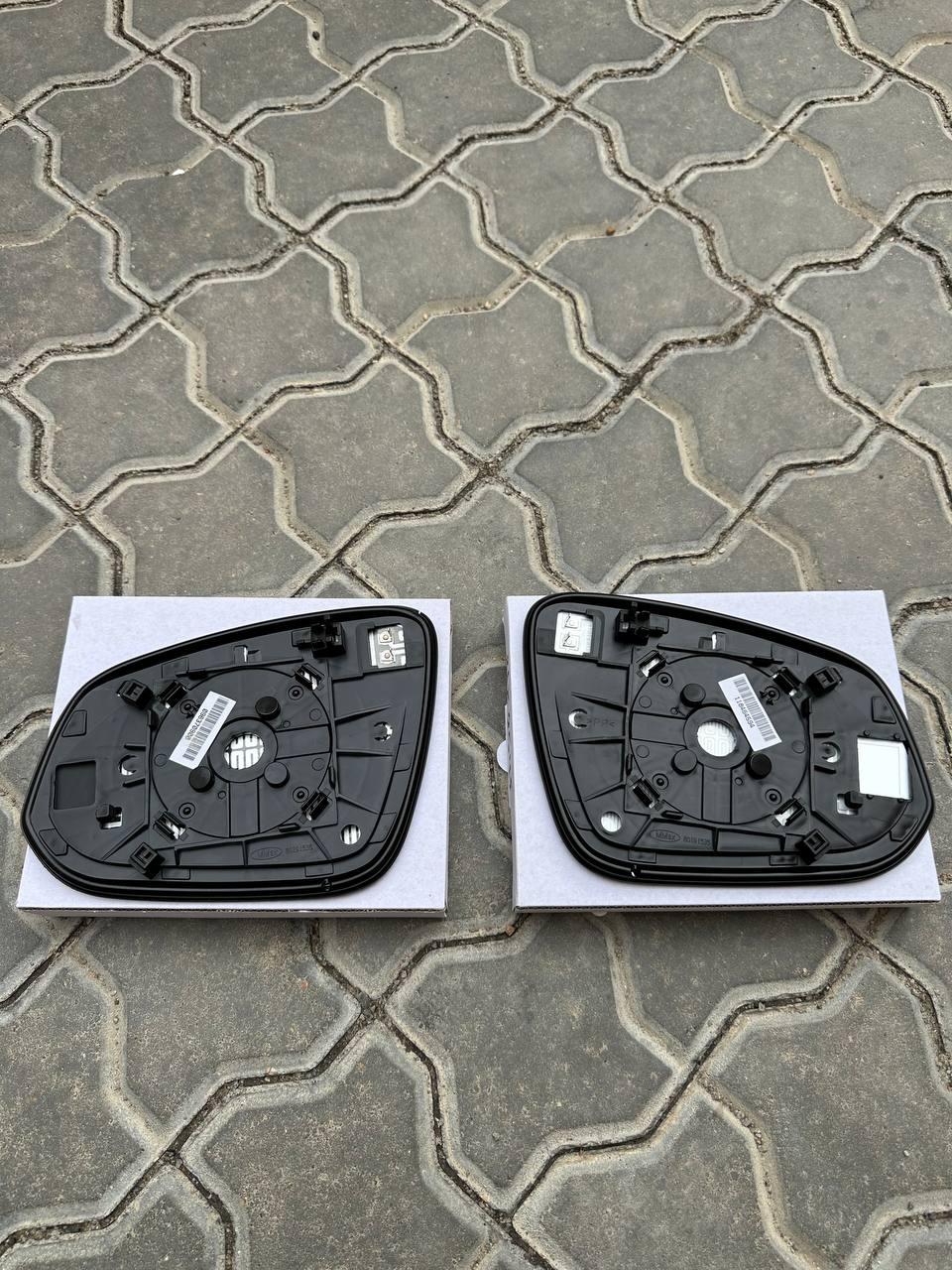 Toyota RAV 4 ХА40 (Тойота Рав 4 ХА40) 2013-2018 вкладиш (дзеркальний елемент) дзеркала правого, фото 1