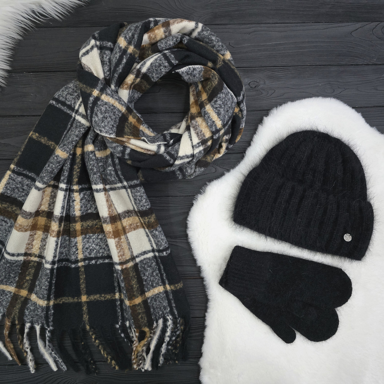 Комплект жіночий зимовий ангоровий на флісі (шапка+шарф+рукавиці) ODYSSEY 57-59 см Чорний 14156 - 8017 - 4135, фото 1