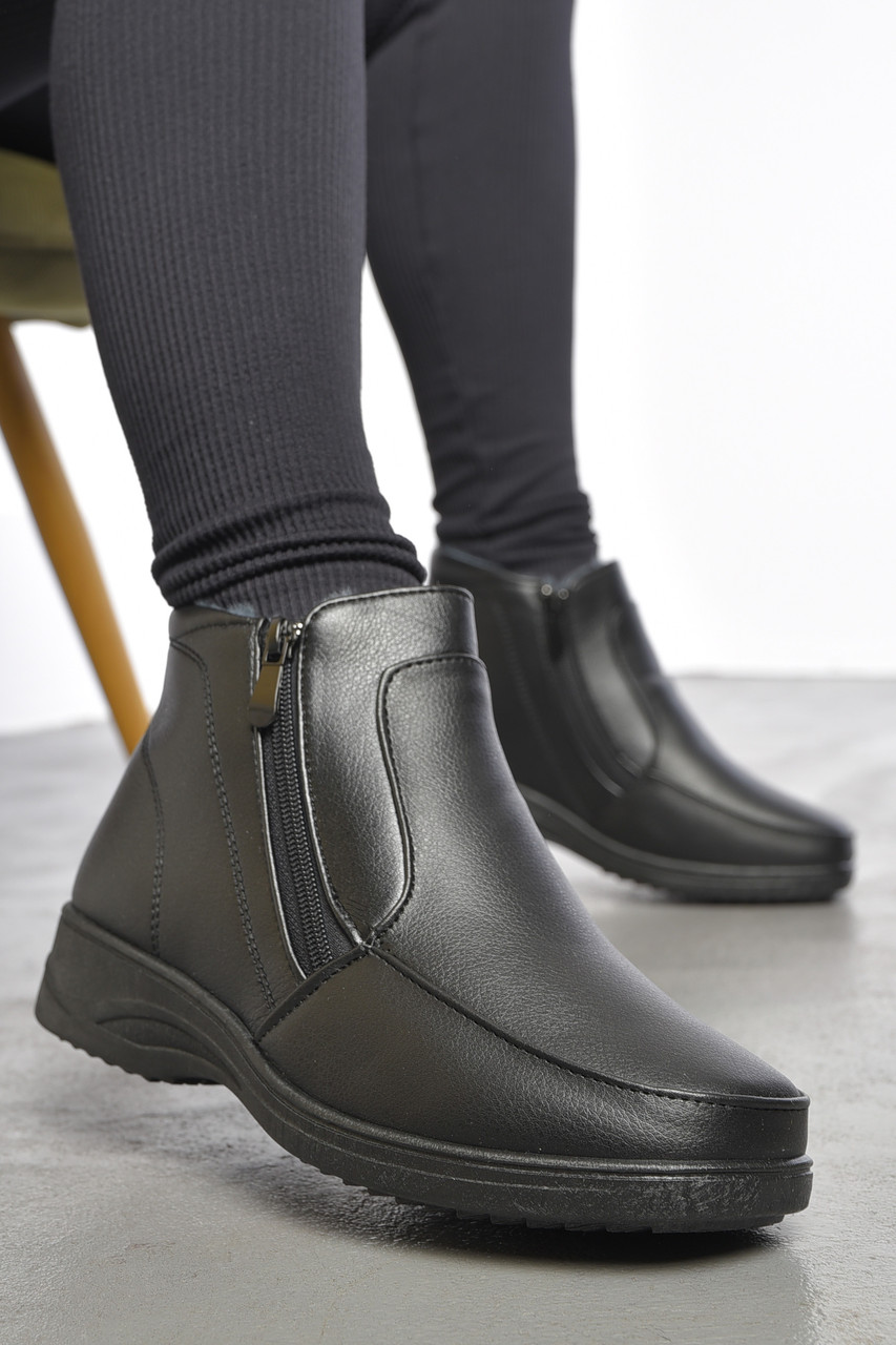 Черевики жіночі на хутрі чорного кольору на блискавці 189511T Безкоштовна доставка, фото 1