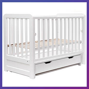 Дитяче ліжечко дерев'яне з бука Люкс LYO-03 з шухлядою маятниковий механізм Білий