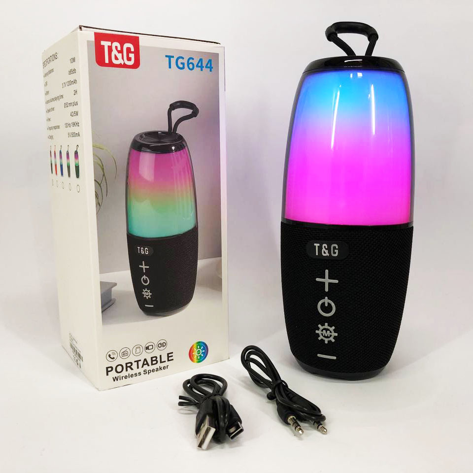 Портативна колонка TG644 5W з RGB підсвічуванням та ремінцем, блютуз колонка з акумулятором. Колір: чорний, фото 1