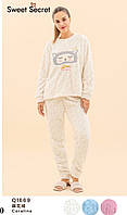 Махрова жіноча піжама