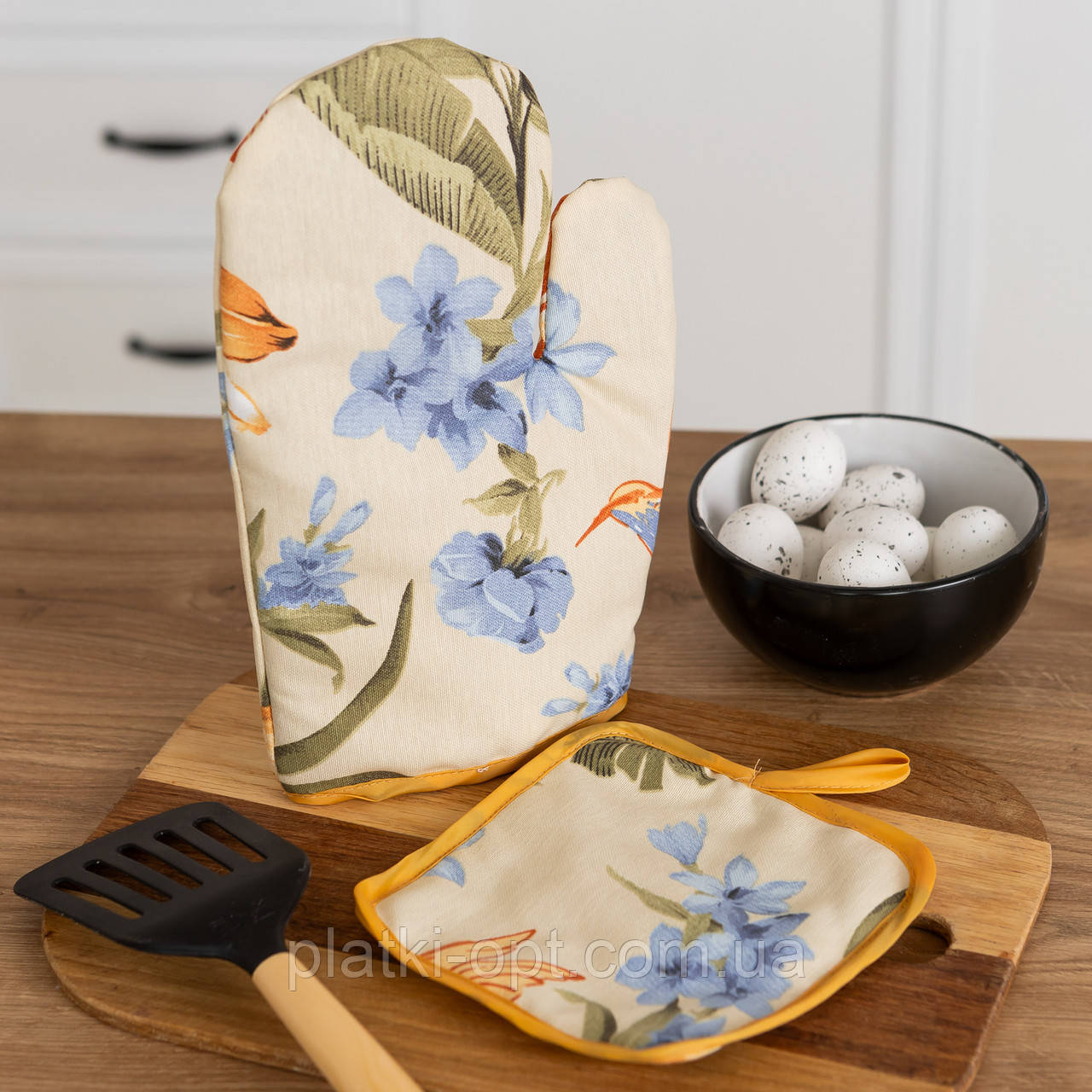 Рукавичка + прихватка водовідштовхувальні "Колібрі пудра"