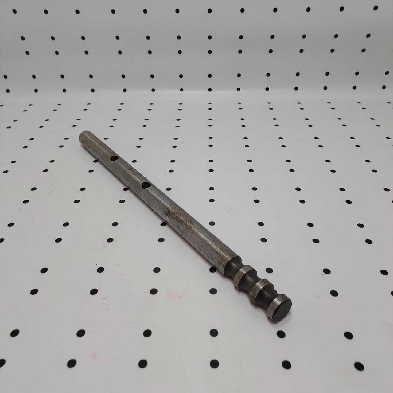 Валик 1 і 4 передачі Т-25 під фіксатор (с/о), фото 1