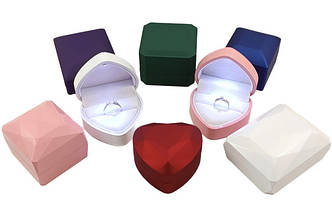 Футляри з підсвічуванням "Сяйво"