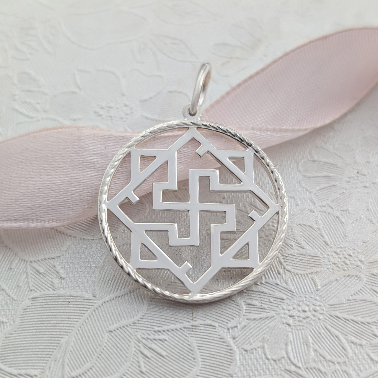 Валькірія Ажур кулон оберіг амулет