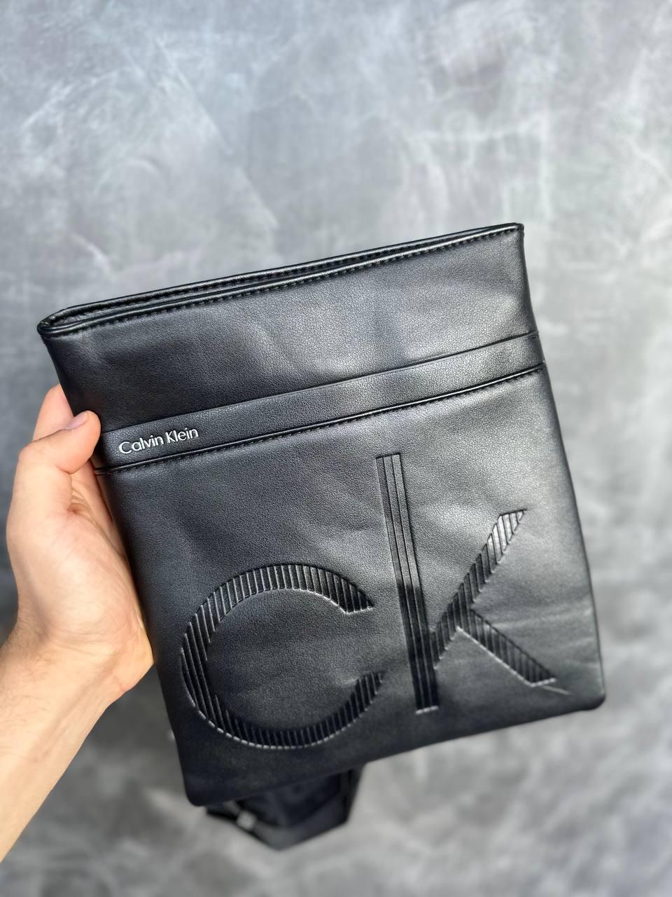 Чоловіча чорна Сумка месенджер Кельвін Кляйн, фото 1