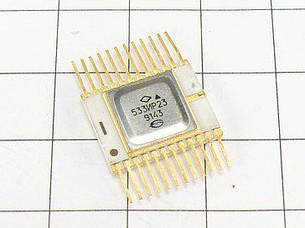 533ИР23 (Au) паралельний регістр восьмирозрядний буферний з інверсним керуванням (soick 24) (аналогSN54LS374)