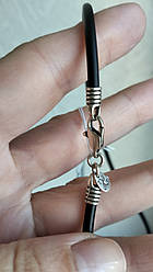 Каучуковий шнур зі срібною застібкою