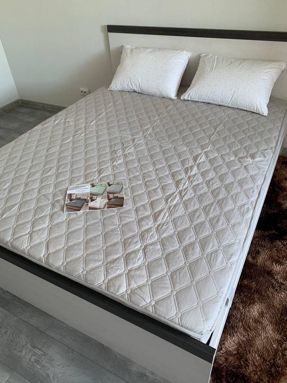 Наматрасник-чохол 180х200х25 без наволочок