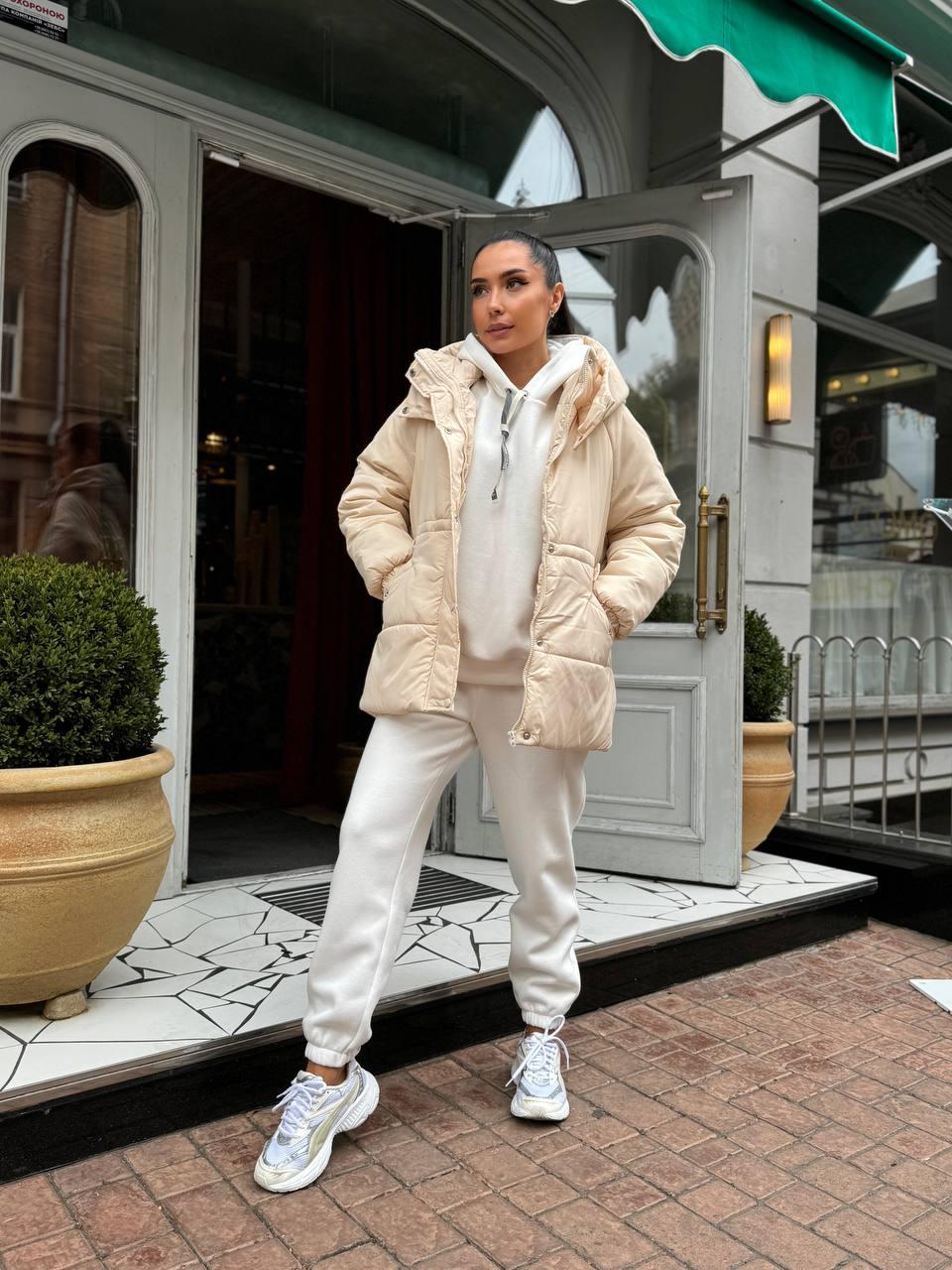 Жіночий зимовий спортивний костюм трійка на флісі з курткою-пуховиком, норма та батал, фото 1