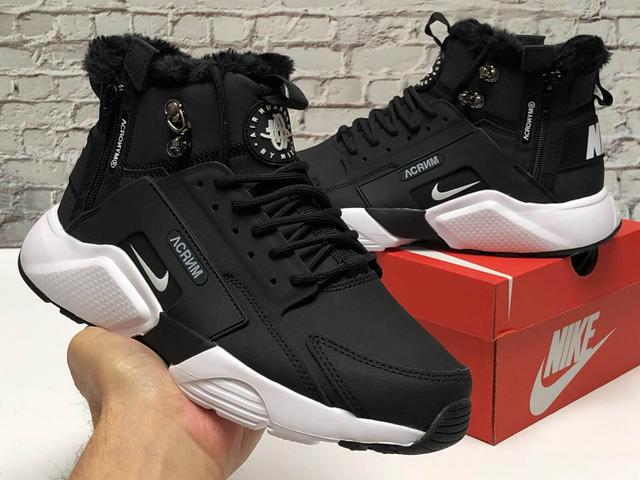 Nike Huarache Winter Fur Black White Nike Huarache Winter Fur Black White фото