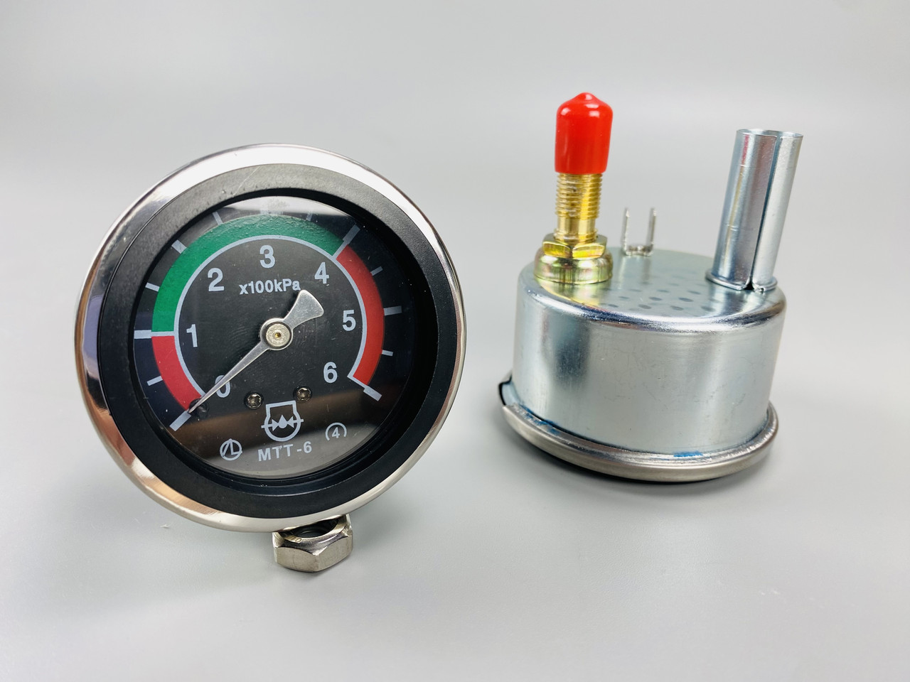 Указатель давления масла 6 атм. МТТ-6 механический для (МТЗ, ЮМЗ, Т16 ...