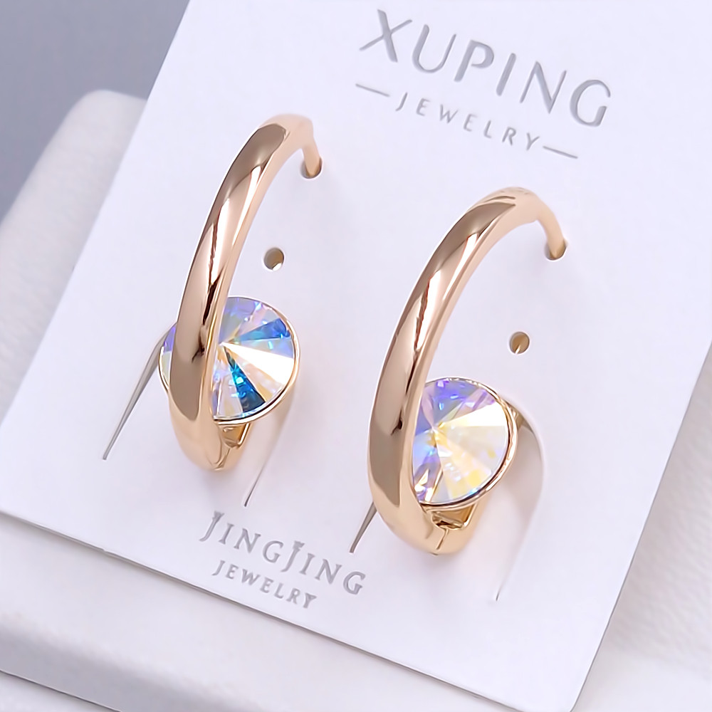 Сережки XР. Позолота 18К. Камені: Swarovski бензинового кольору. Довжина: 23 мм. Ширина: 9 мм.