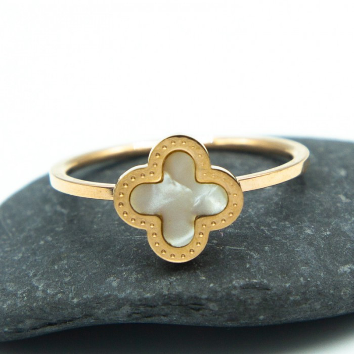 Кільце сталь No34 17.18.19р зі вставкою Ван Кліфф-клевер куплю кільця сталь біжутерія Клевер