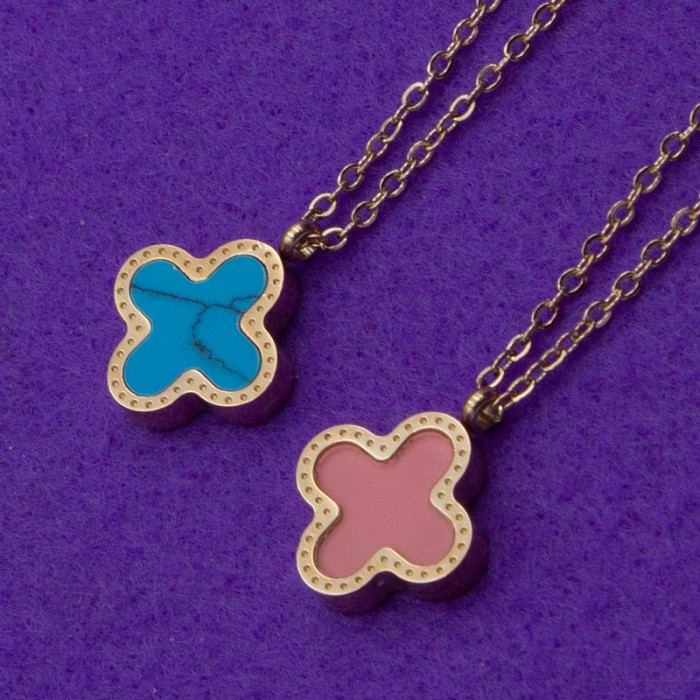 Ланцюжок сталь No97 з кулоном конюшино-рожевий на металі під золото металі медзолото недорого