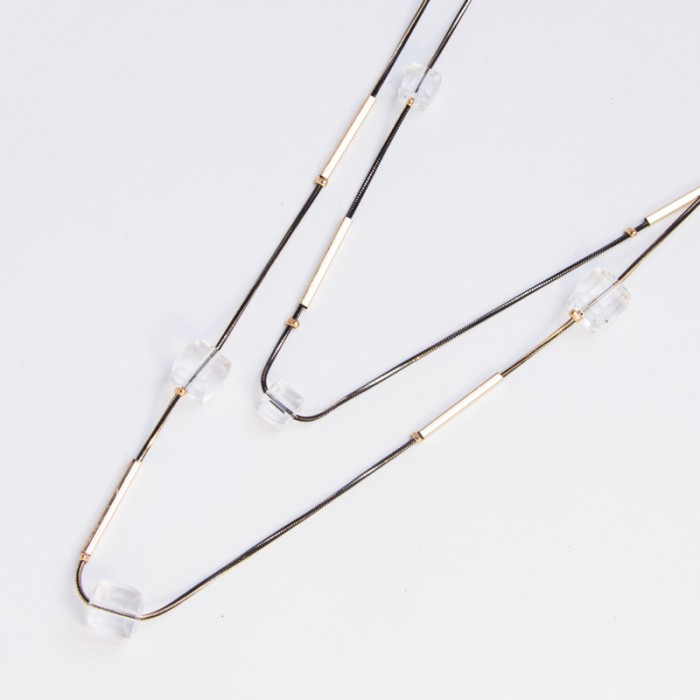 Підвіска No255 з кришталікими білого кольору та золотими вставками довгі підвіски-колеї