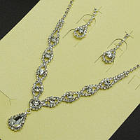 Кольє №26 з білими стразами та сережками весільне вечірнє куплю кольє біжутерію в інтернет магазин