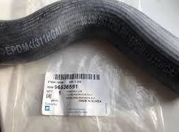 Патрубок радіатора верхній Авeo (T200,250) з MКПП GM 96536591