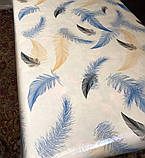 Скатертина-клейонка CPP 135 см — на відріз від 1 м, флізелінова основа, узор із пір’ям, фото 2