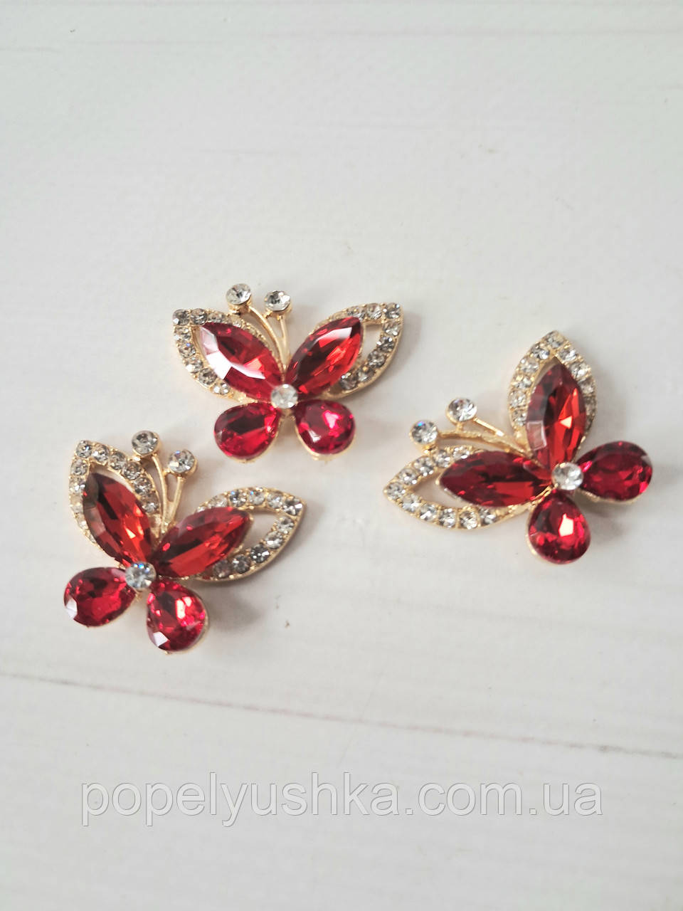 Стразові серединки "Метелик червоний" золотиста оправа, фото 1