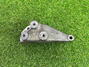 Кронштейн КПП CHEVROLET