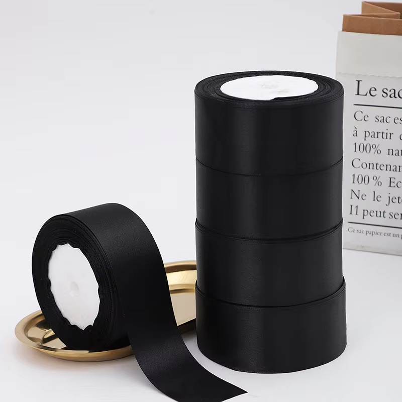 Стрічка атласна 4 см 23 м колір Чорний, фото 1