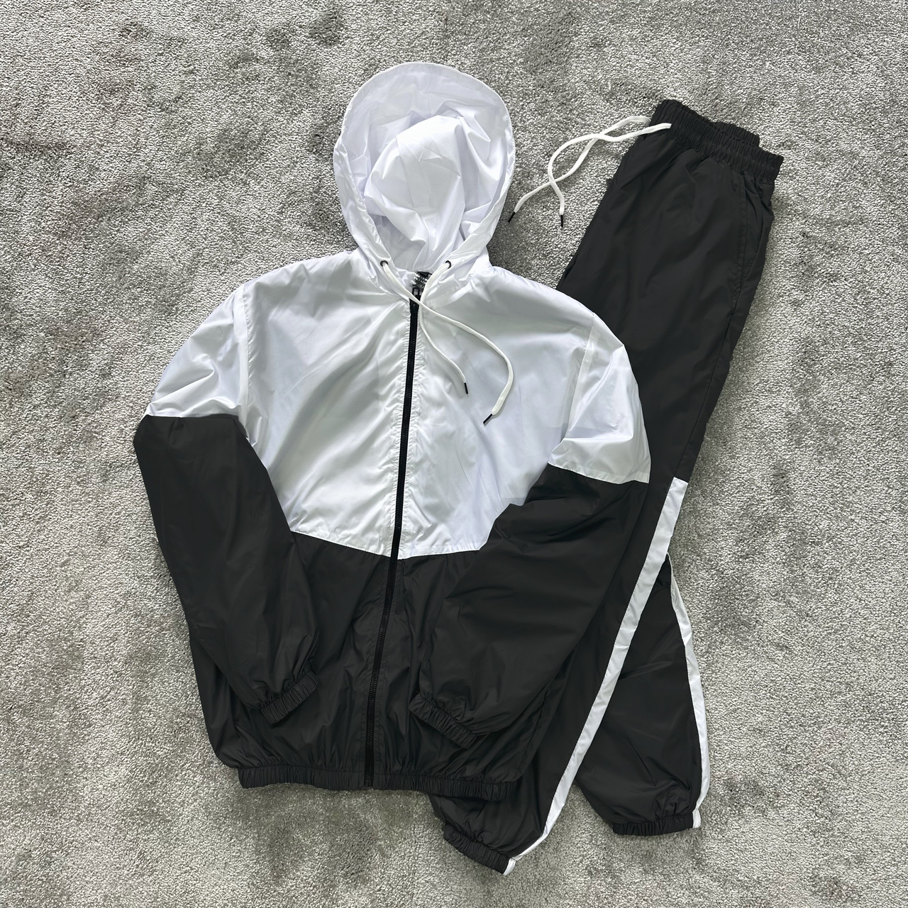 Чоловічий спортивний костюм чорний плащовка, фото 1