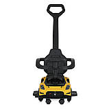 Дитяча каталка-толокар Maserati 5106 з батьківською ручкою 2 в 1 Жовтий, фото 2