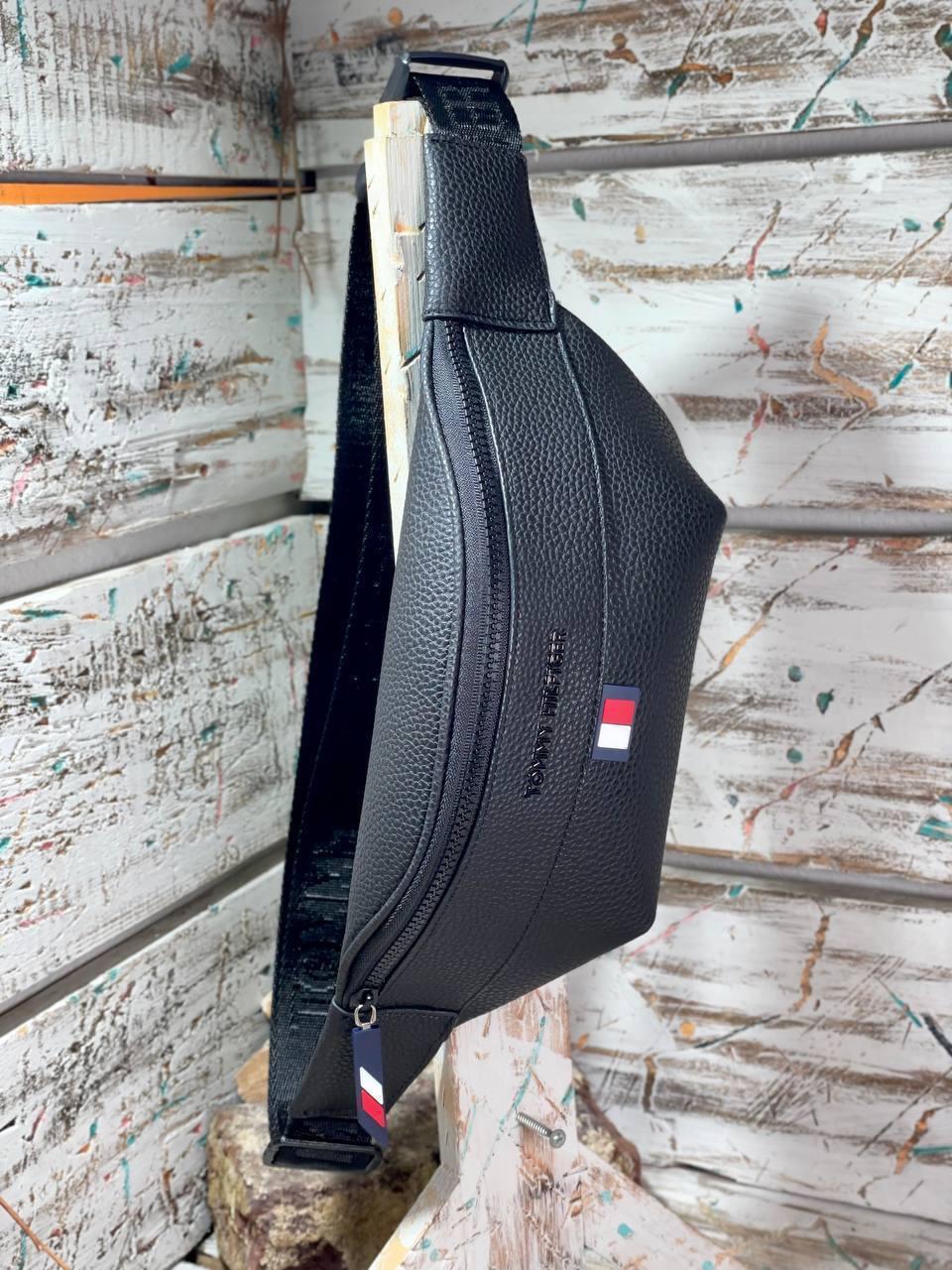 Чоловіча бананка Tommy Hilfiger Black сумка на пояс еко шкіра Томмі чорна з регульованим ремінцем унісекс