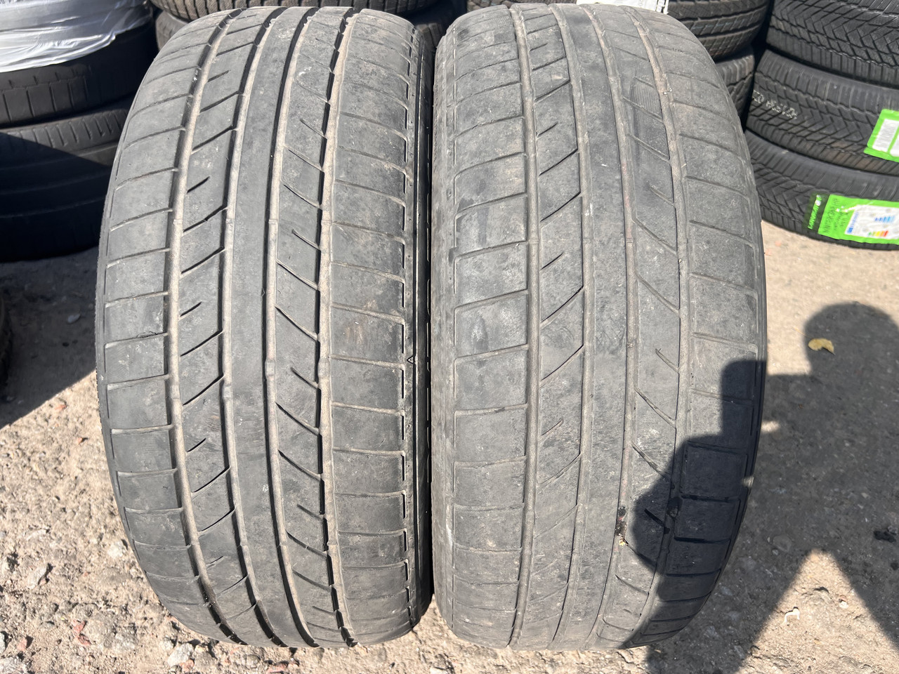 Шини 215 50 17 Bridgestone Expedia S-01