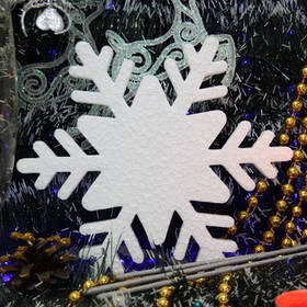 Сніжинка 15 см Толщ 1,8 см No 004 з пінопласту середня від 10 шт.