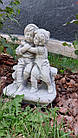 Садова фігура, скульптура, статуетка пара дітей на лавці для декору саду з цементу, ручної роботи 33 см, фото 9